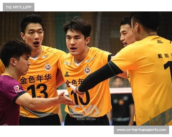 上海男排小将冯晓耀谈改打副攻：首秀得分兴奋但紧张